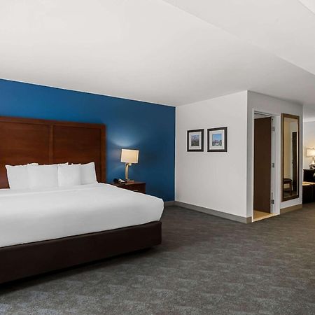 Comfort Inn & Suites Near Tinley Park Amphitheater Eksteriør billede