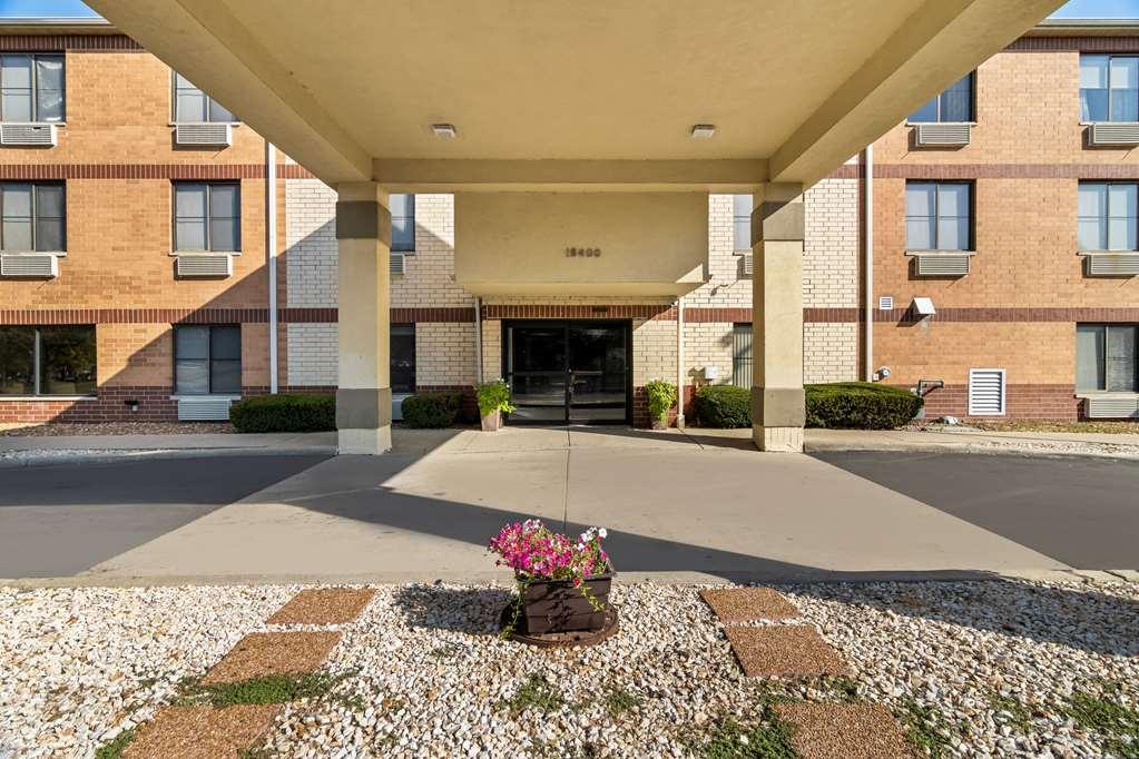 Comfort Inn & Suites Near Tinley Park Amphitheater Eksteriør billede